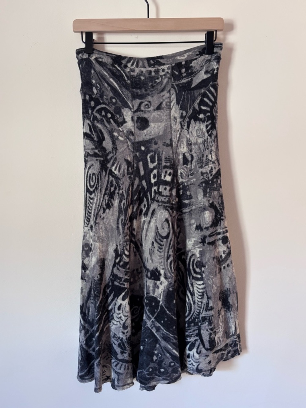 Vintage fuzzi Italy wool Abstract Black & Gray Flared Women's Skirt